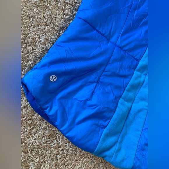 Lululemon St Moritz jacket - Picture 9 of 16